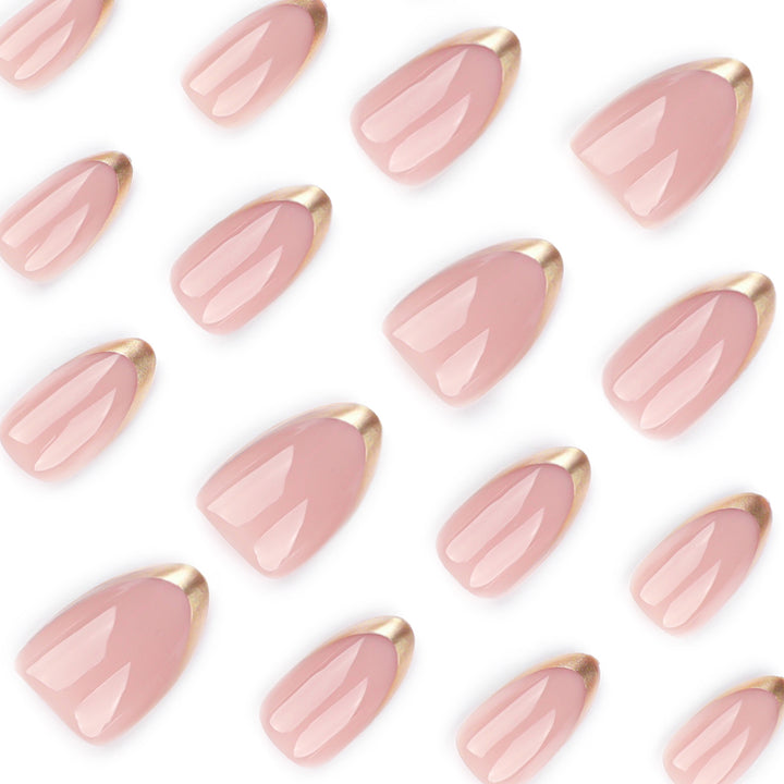 Artificial nail art with playful dots and bows Kalsten