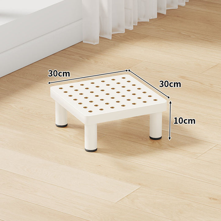 Low-Profile Ventilated Plastic Riser Platform with Anti-Slip Feet