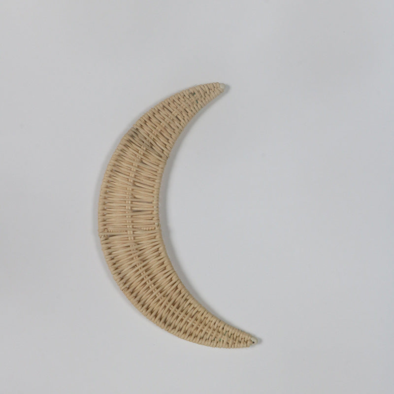 Wall decoration made of handwoven rattan in moon design Kalsten