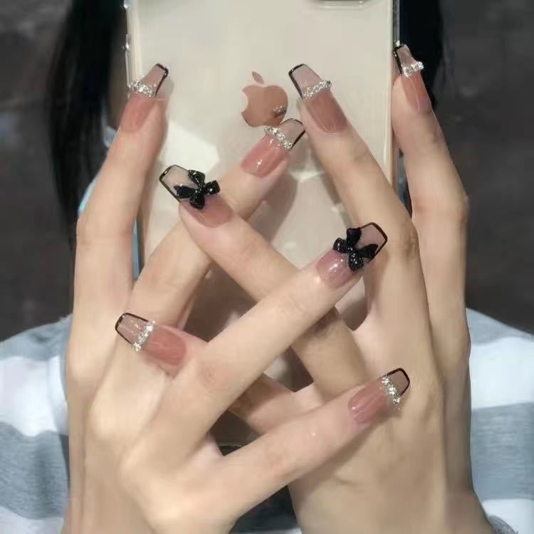 Elegant Heart Design Artificial Nails Kalsten