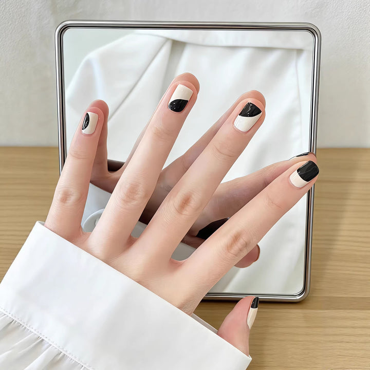 Abstract Geometric Press-On Nail Art Set