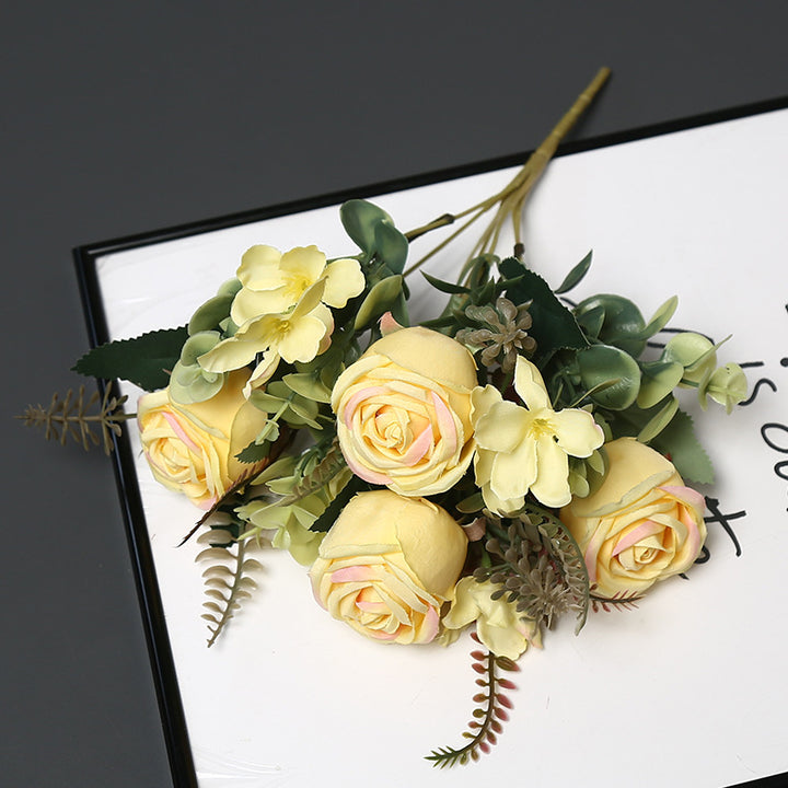Realistic Floral Bouquet