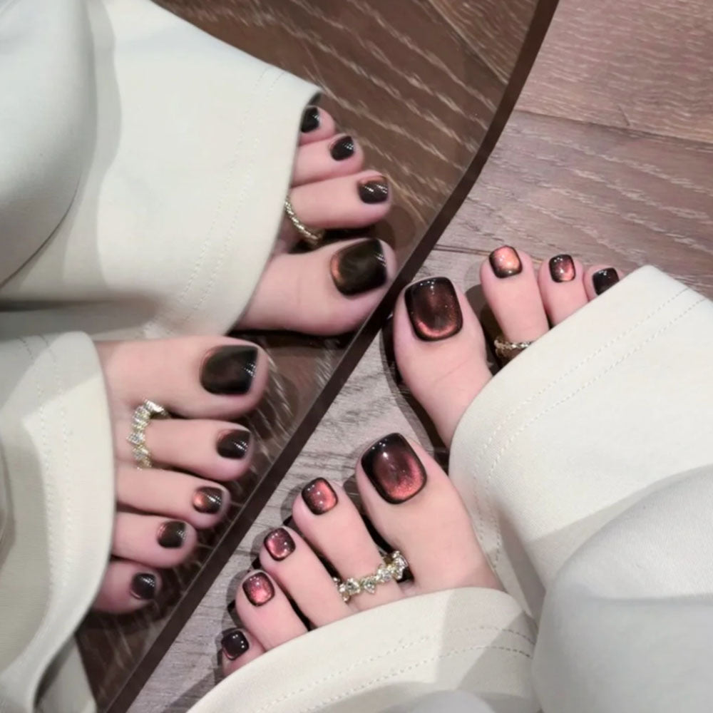 Elegant Metallic Nail Art