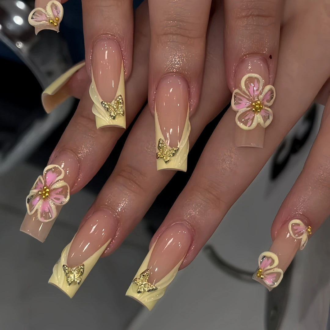 Decorative Long Press-On Nail Extensions Kalsten