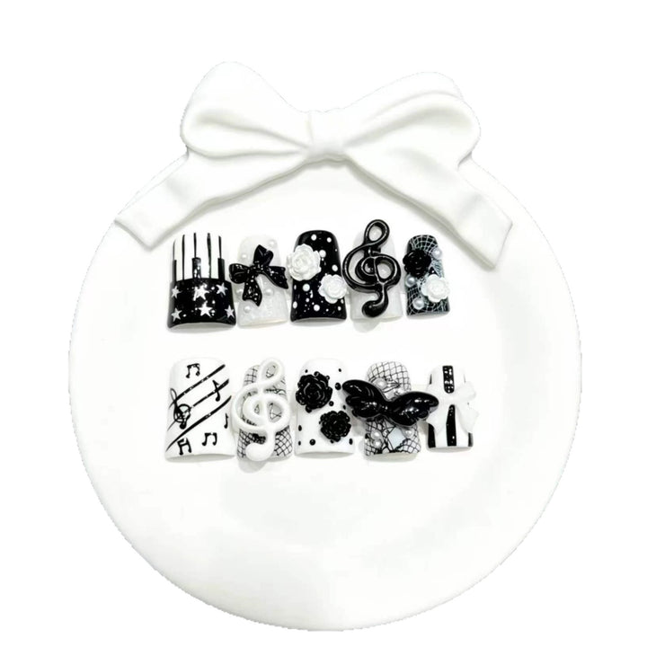 Artistic Musical Press-On Nail Art Set