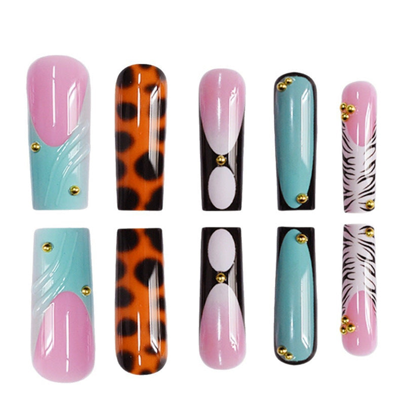 Artistic Nail Art Kalsten