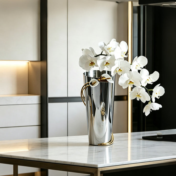 Elegant Modern Decorative Vase