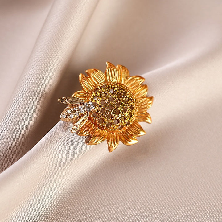 Elegant sunflower brooch with crystals Kalsten