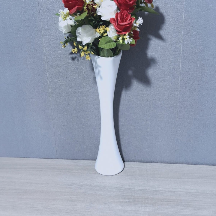 Elegant Sculptural Floor Vase Kalsten