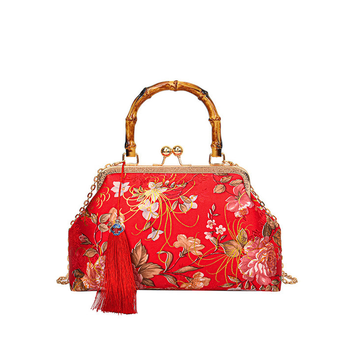 Vintage-Inspired Floral Handbag