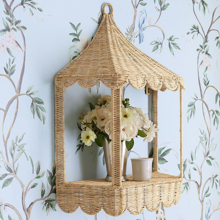 Playful Flower Plate Made of Wicker Kalsten