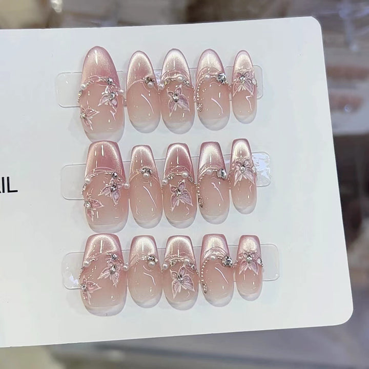 Decorative Press-On Nail Set with Floral Embellishments Kalsten