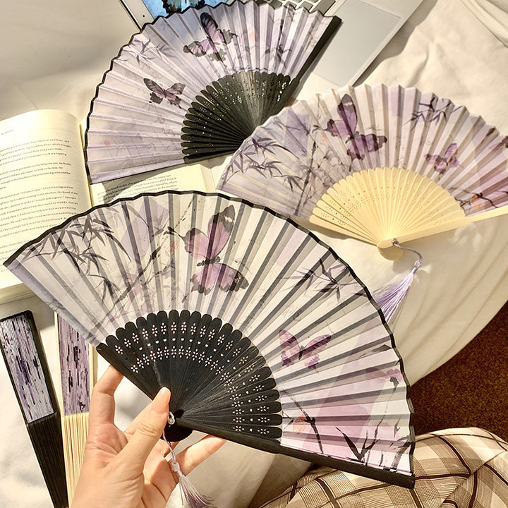Elegant fan with elaborate butterfly motif Kalsten