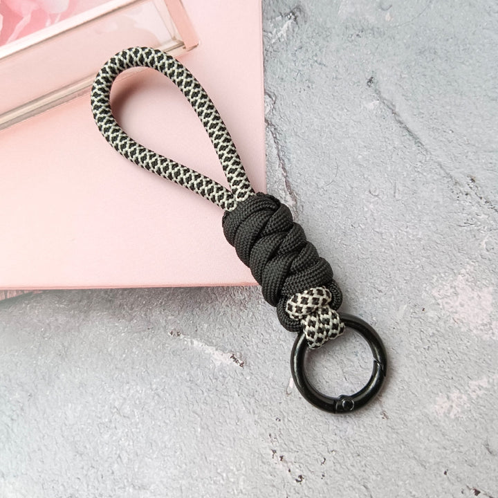 Versatile Adjustable Lanyard Kalsten