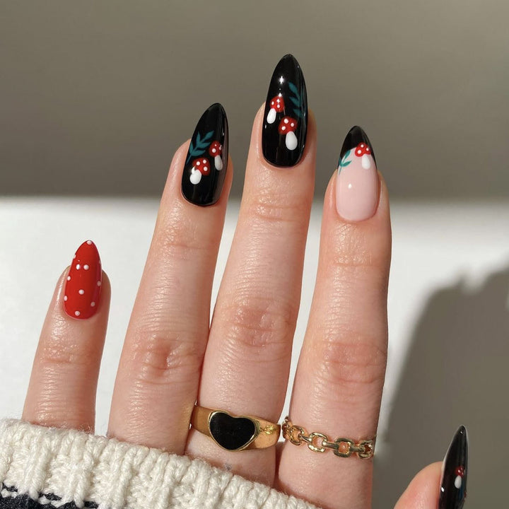 Artistic Nail Design Kalsten