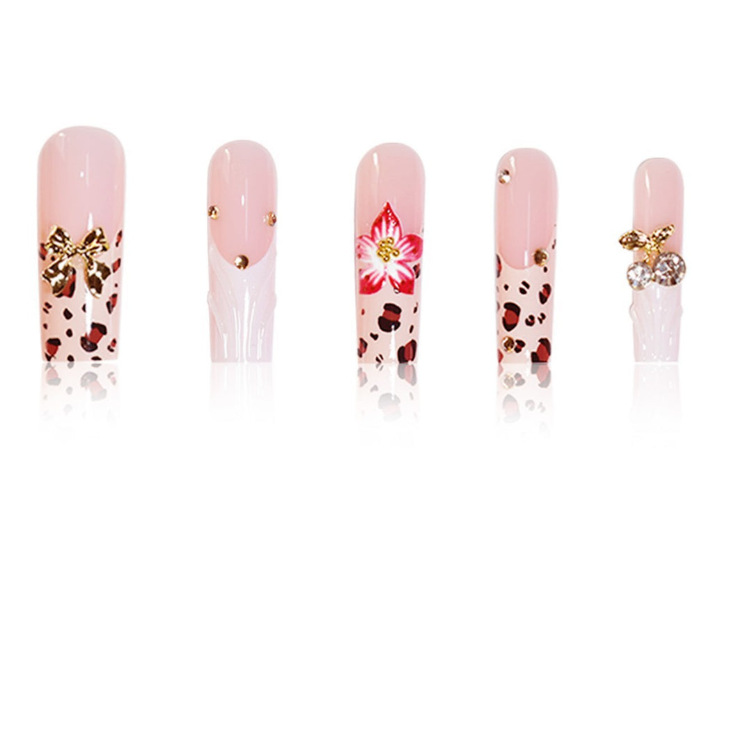 Artistic 3D Floral Press-On Nail Extensions Kalsten