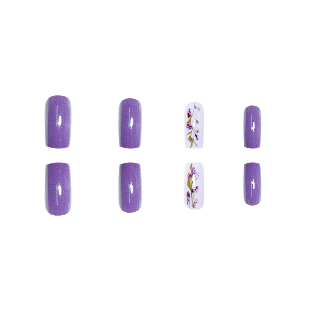 Floral Accent Nail Art Extensions Kalsten