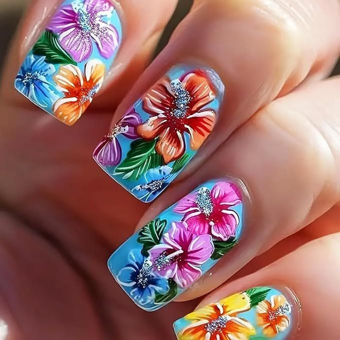 Artistic nail decorations with 3D designs Kalsten