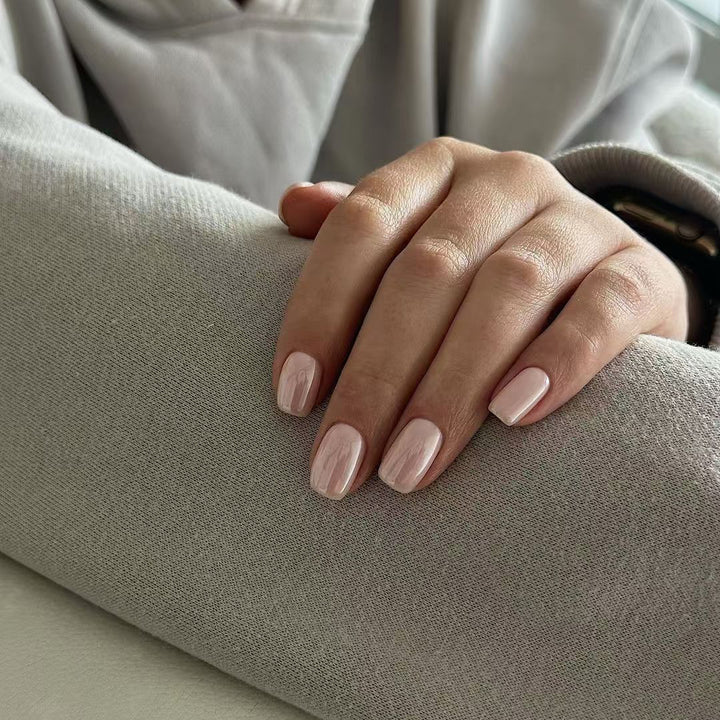 Premium Glossy Nail Coating