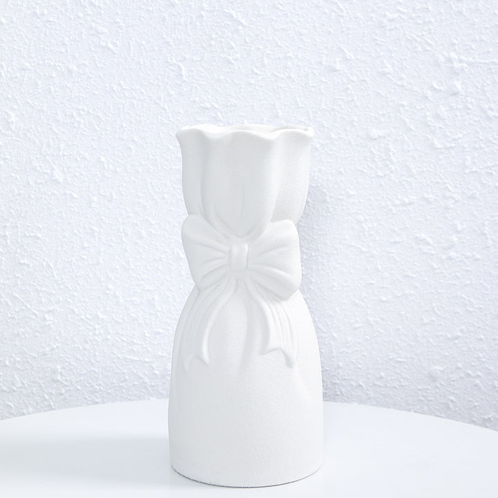 Decorative Bow Vase Kalsten