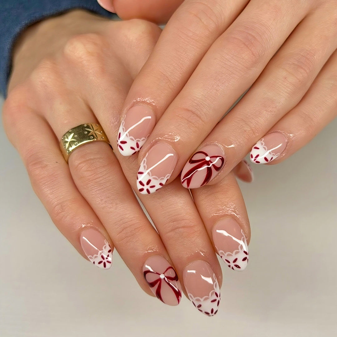 Elegant Holiday-Themed Press-On Nail Art Set Kalsten