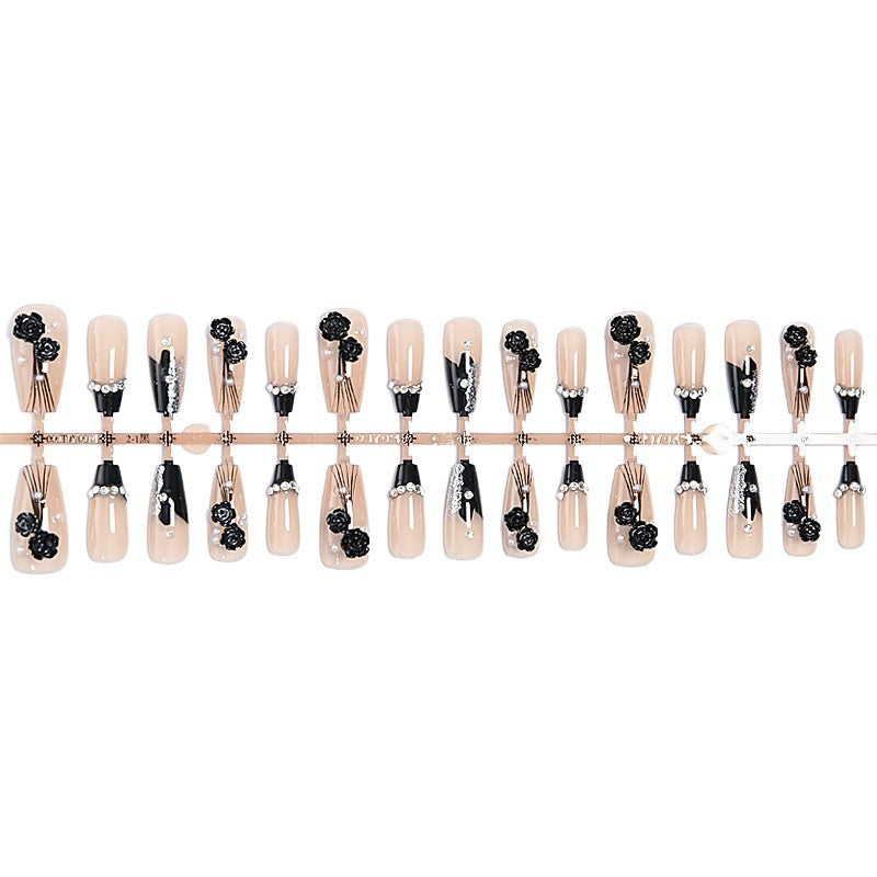 Artificial nail set with glamorous 3D rose details and elegant glitter accents Kalsten