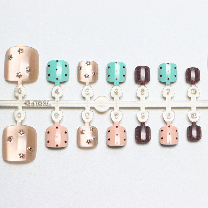 Stylish Press-On Nail Art Set