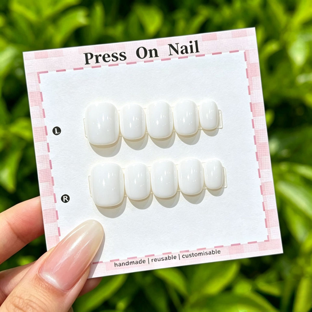 Artistic Press-On Nail Set with Tropical and Floral Accents