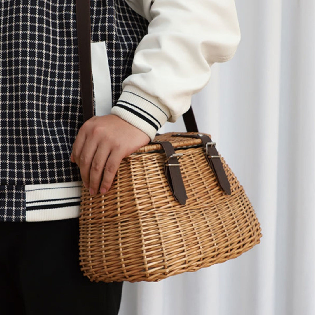 Stylish Woven Bucket Bag Kalsten