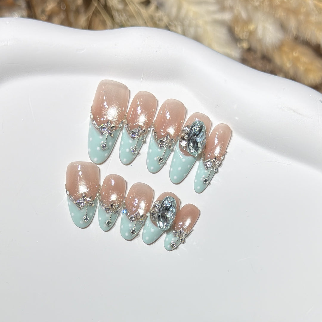 Elegant Decorative Press-On Nail Set with Gemstone Accents Kalsten