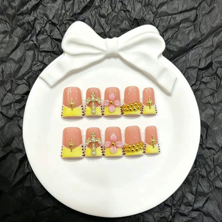 Artistic Press-On Nail Set with Decorative Floral and Gem Elements