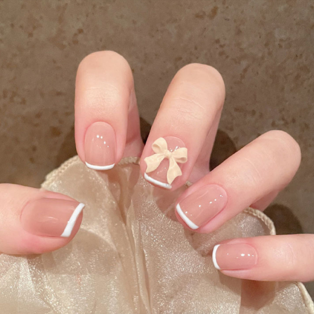 Elegant Artful Press-On Nail Set