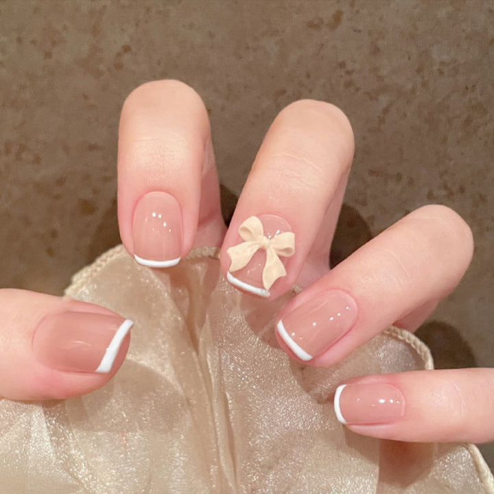 Elegant Artful Press-On Nail Set