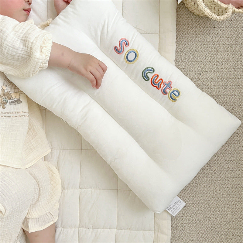 Unisex cuddly blanket with a cheerful animal motif Kalsten