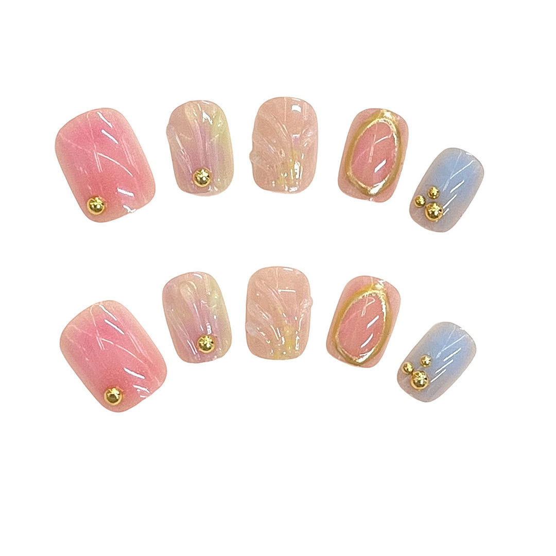 Decorative Press-On Nail Set with Gold Accents Kalsten