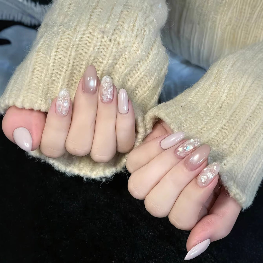 Elegant Artistic Nail Art Extensions
