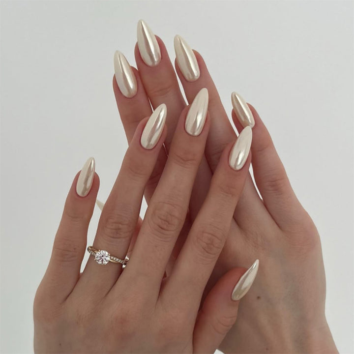 Elegant Stiletto Nails with High Gloss Finish Kalsten
