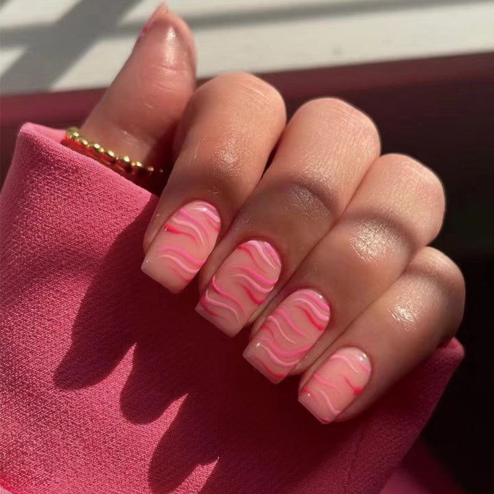 Artful Gel Nails with Elegant Wave Pattern Kalsten