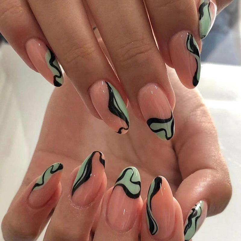 Artful Nail Art with Gentle Wave Patterns Kalsten