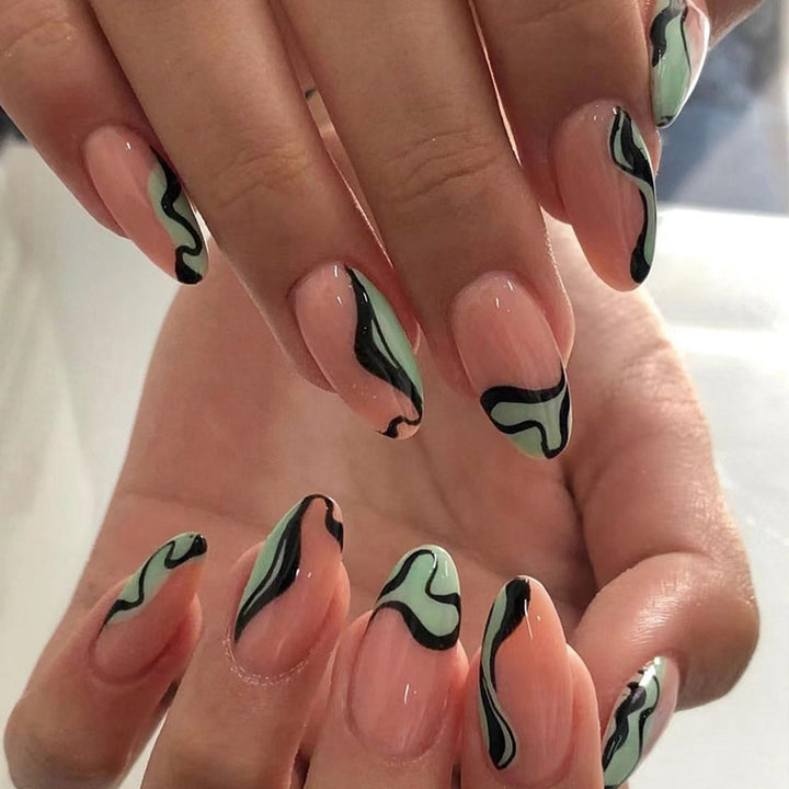 Artful Nail Art with Gentle Wave Patterns Kalsten