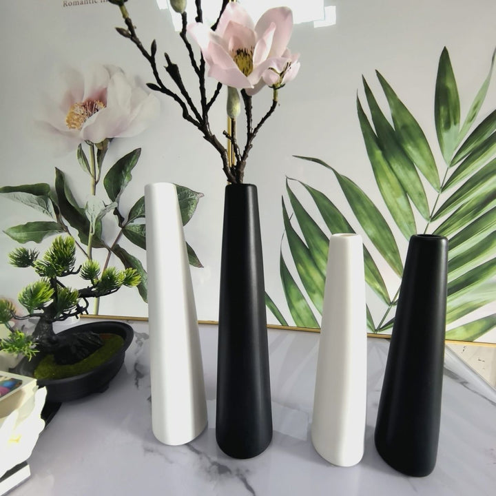 Modern Minimalist Decorative Vase Kalsten