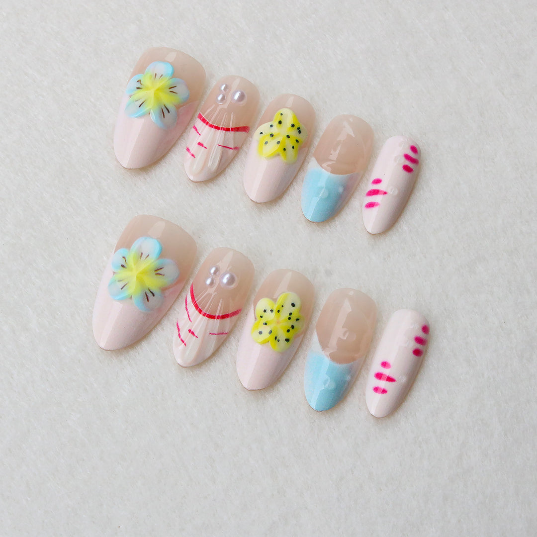 Floral Embellished Press-On Nail Art Set