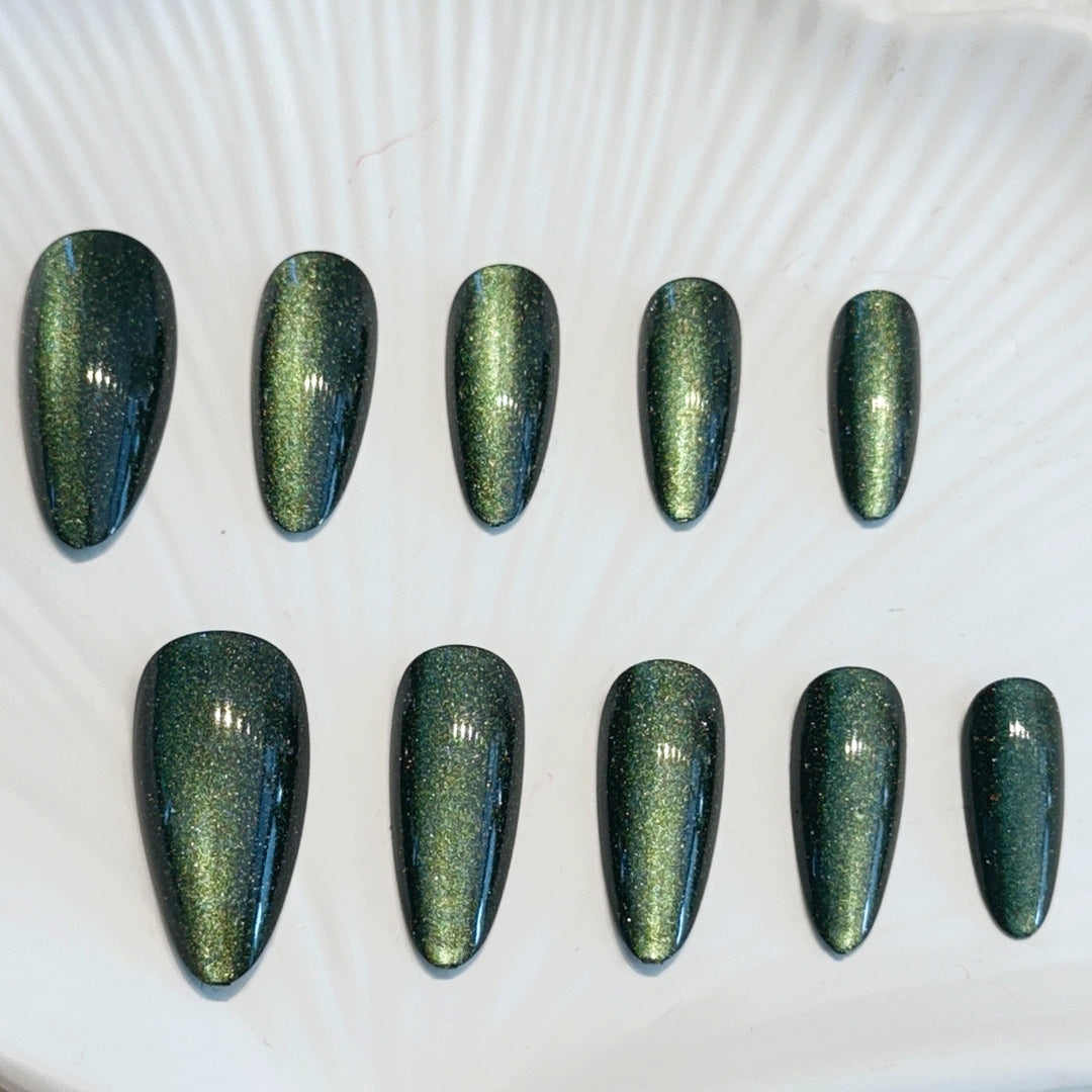 Glossy Stiletto Nail Tips