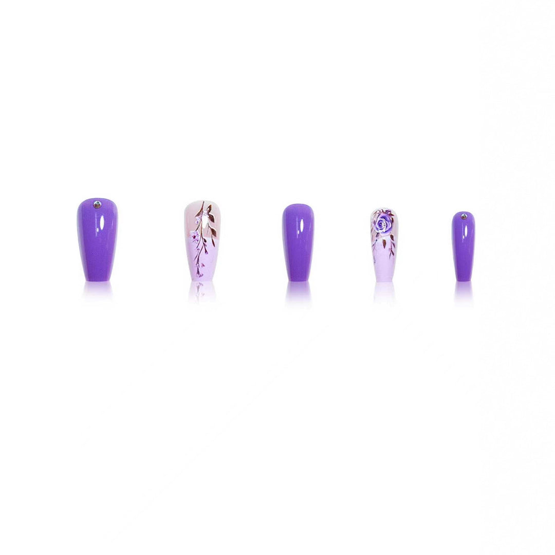 Elegant Floral Acrylic Nail Set Kalsten