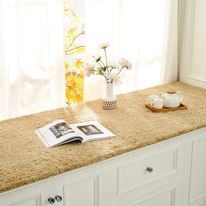 Soft Plush Table Runner Kalsten