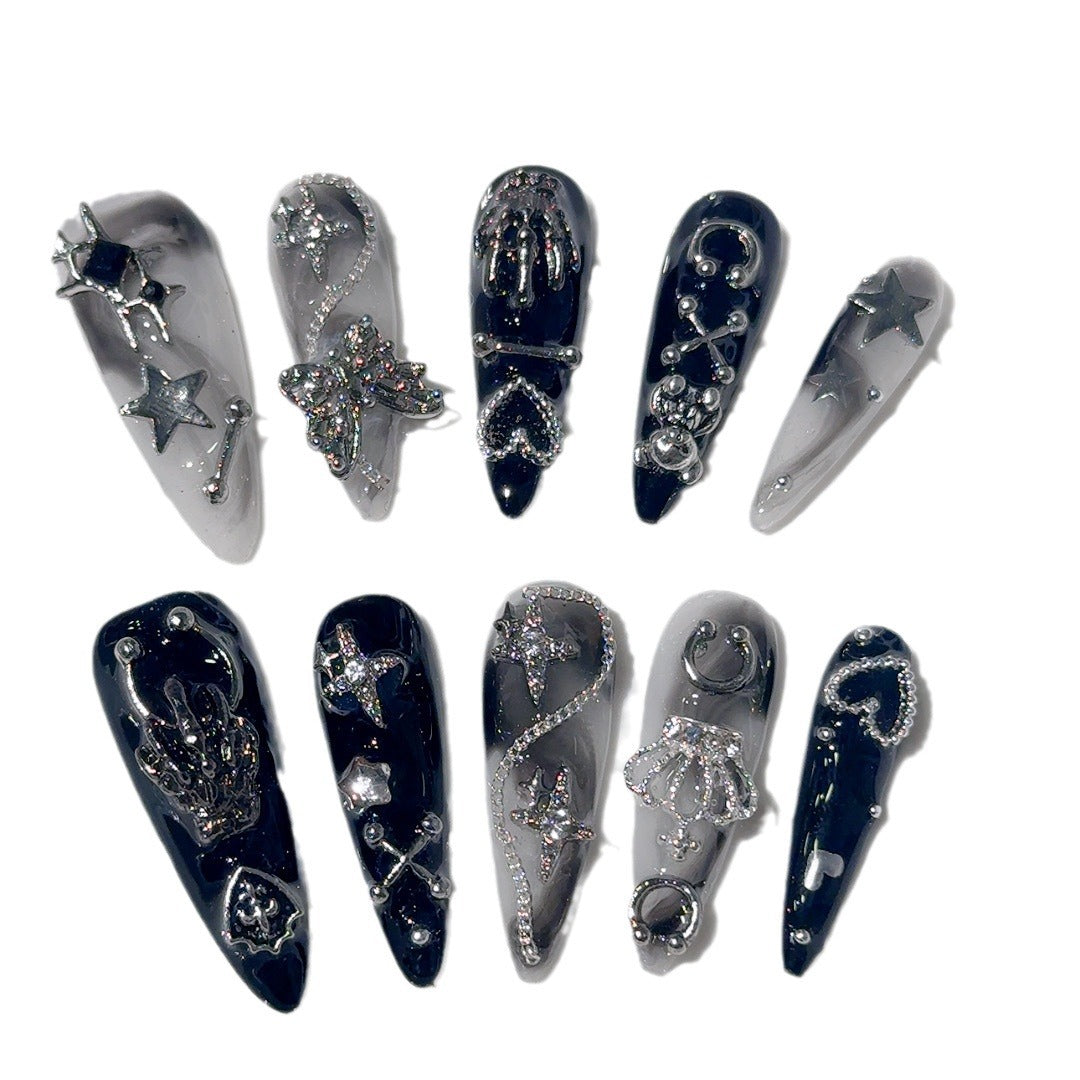 Glamorous Nail Art Extensions