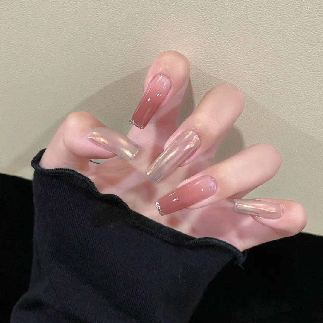 Creative Artistic Press-On Nail Design Kalsten