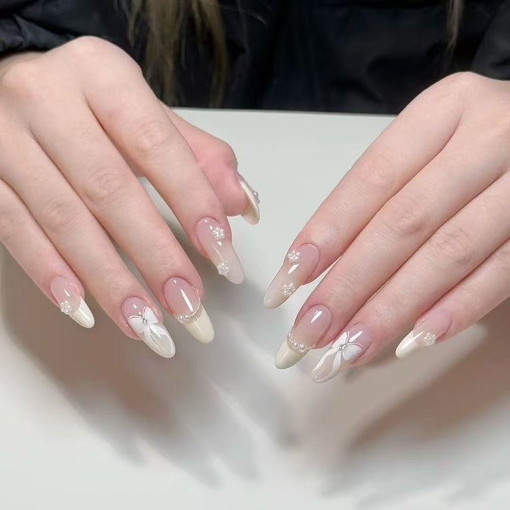 Floral Art Press-On Nails Kalsten