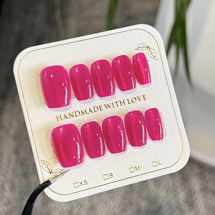 Artificial high-gloss nails with elegant design Kalsten