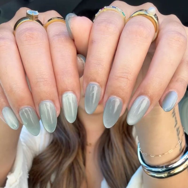 Radiant Glossy Press-On Nail Set Kalsten